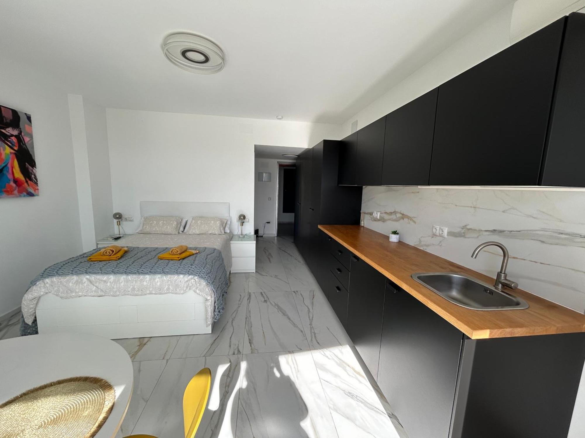 Chill Out Studio Jacuzzi & Sea Views Alicante Eksteriør bilde
